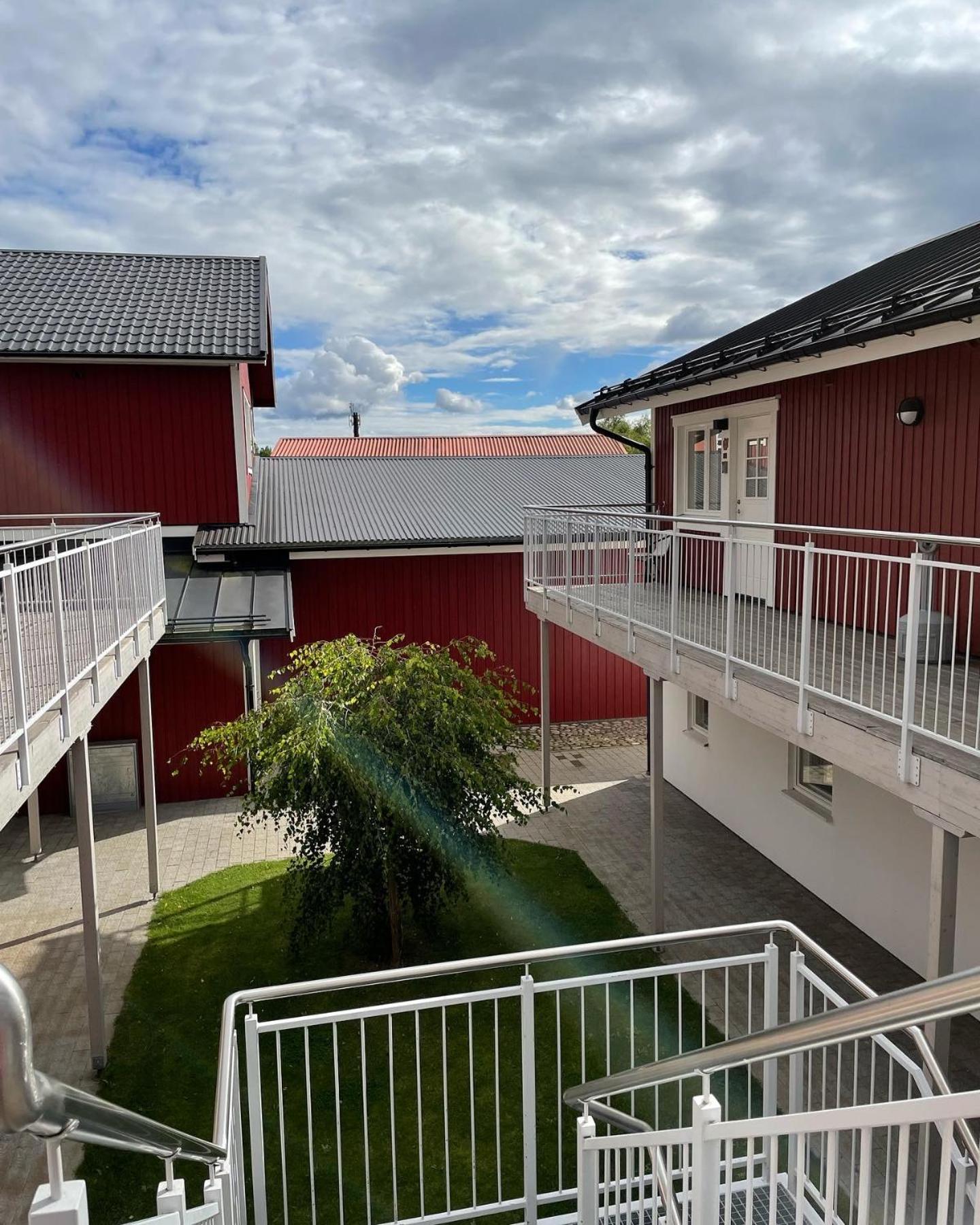 Land-Inn Motel Rosersberg 외부 사진